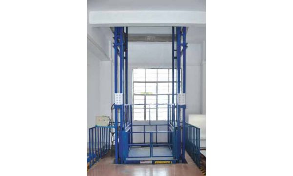 Guide Rail Cargo Lift