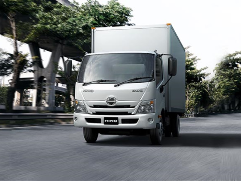 HINO 300 SERIES - XZU600R