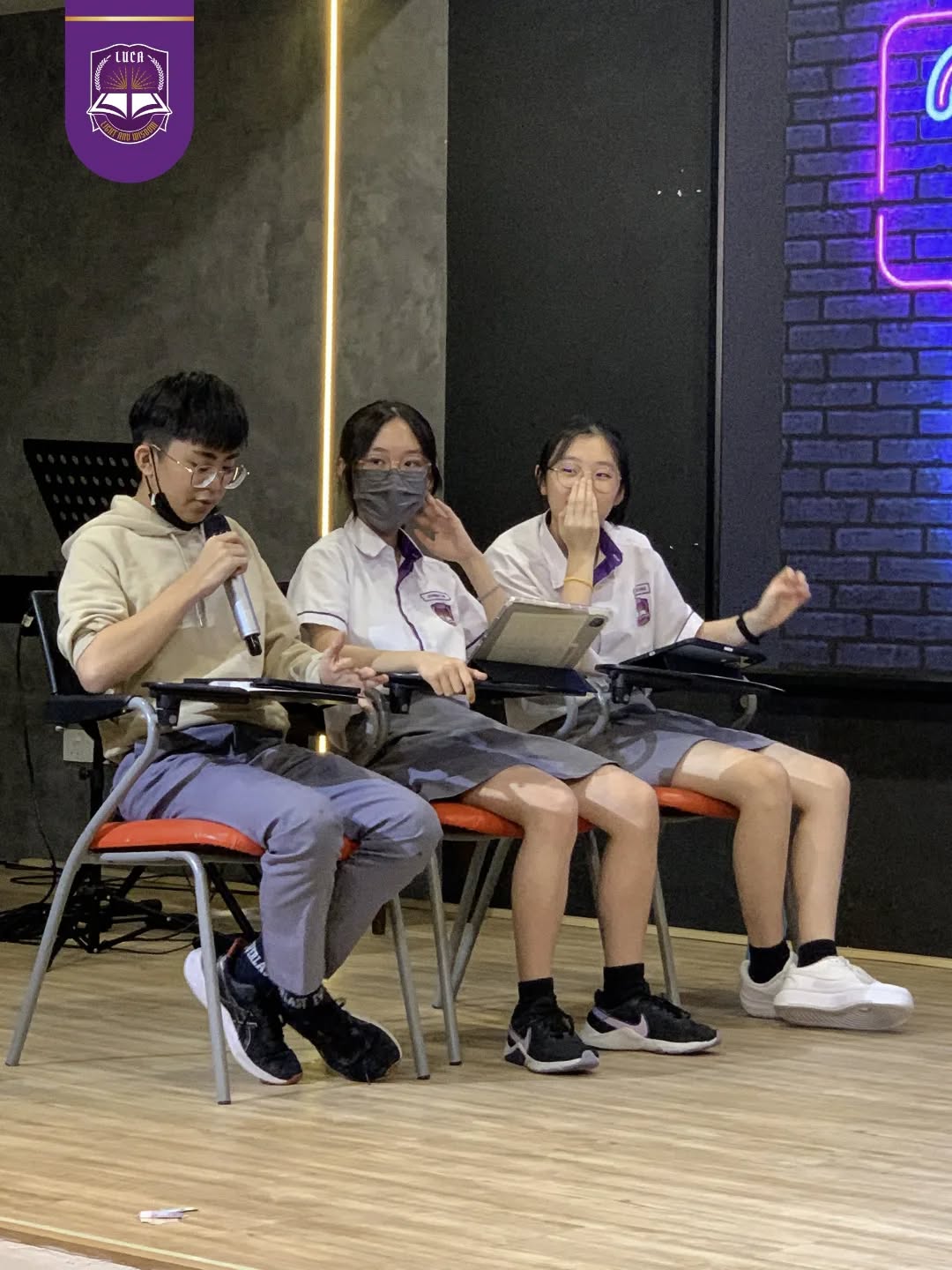 Finals of the Lower Secondary EEP Debate : Is Human Nature Good or Bad?